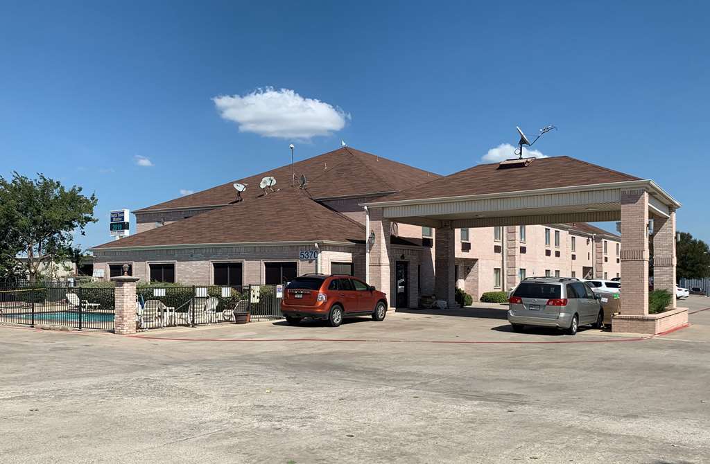 Red Roof Inn Fort Worth - Saginaw Εξωτερικό φωτογραφία